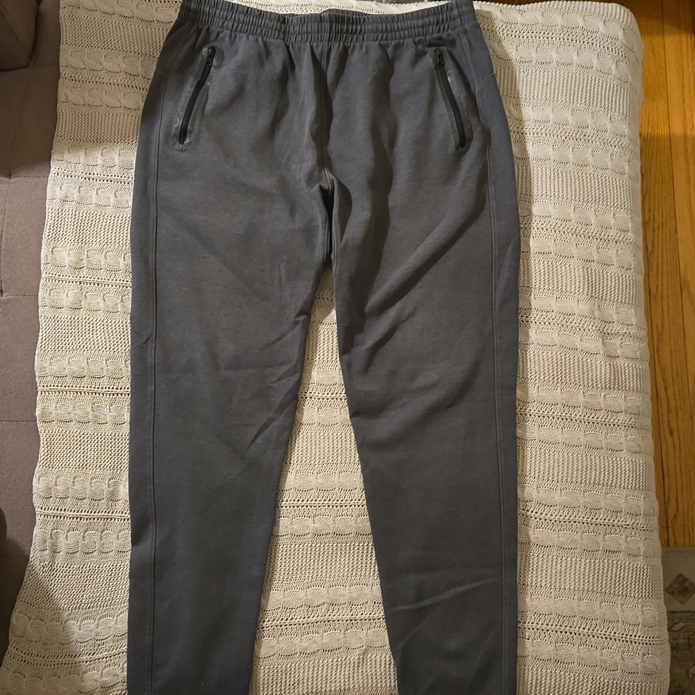 Old Navy Active Dynamic Fleece Men's Joggers - Lot of 3 - Picture 3 of 15